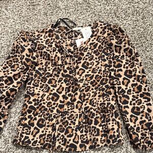 Leopard Print Long Sleeve Blouse